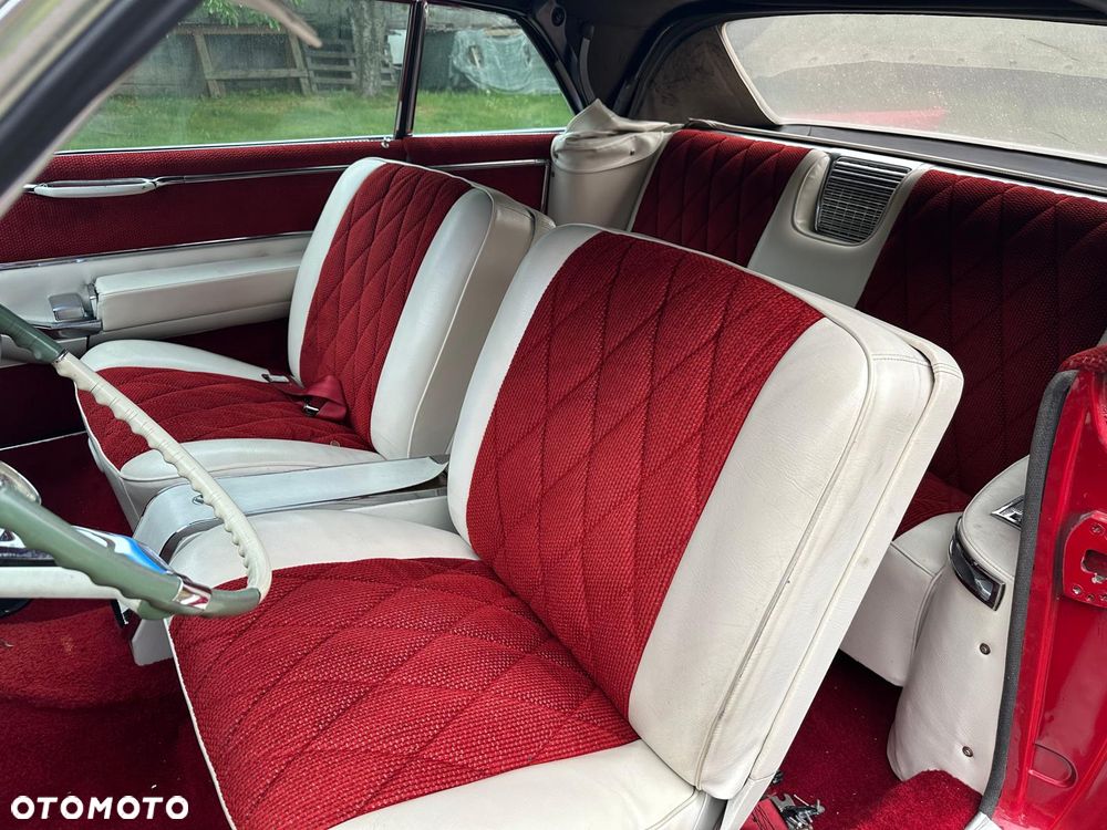 Cadillac Deville - 19