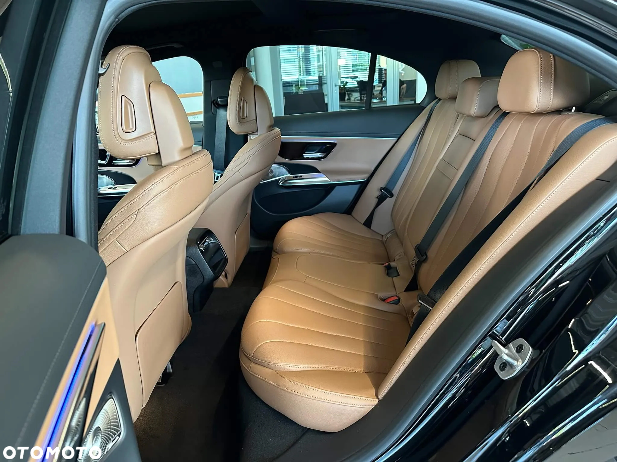 Mercedes-Benz Klasa E 200 AMG - 5