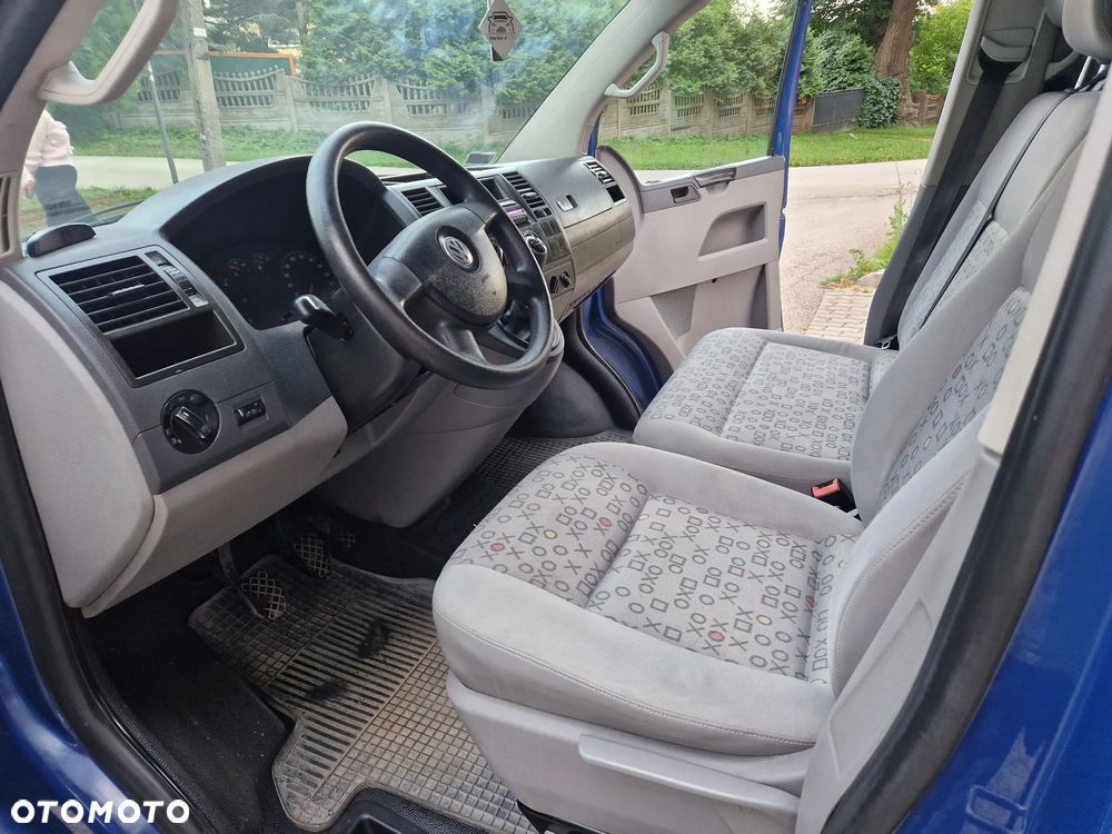 Volkswagen Caravelle L2 - 18