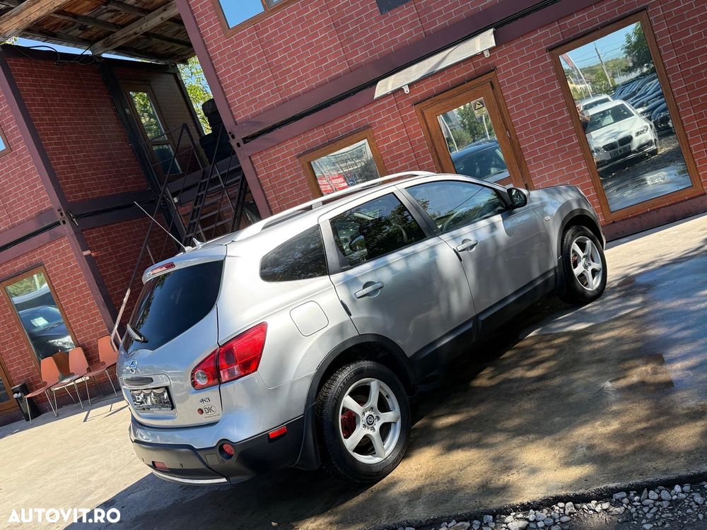 Nissan Qashqai+2 - 26