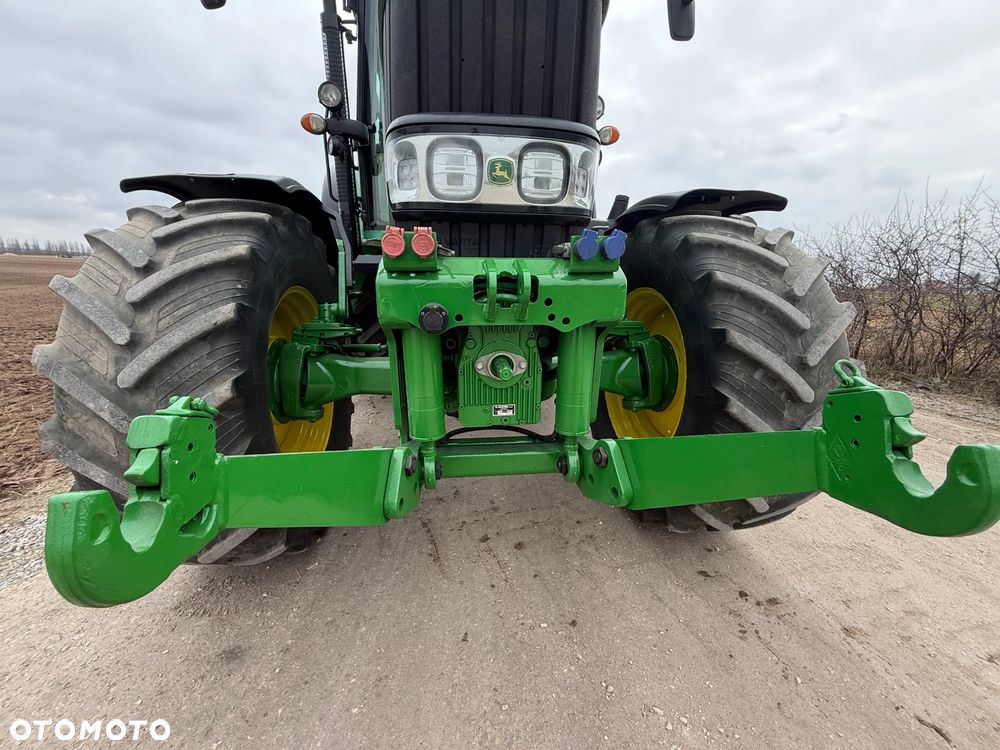 John Deere 7530 - 17