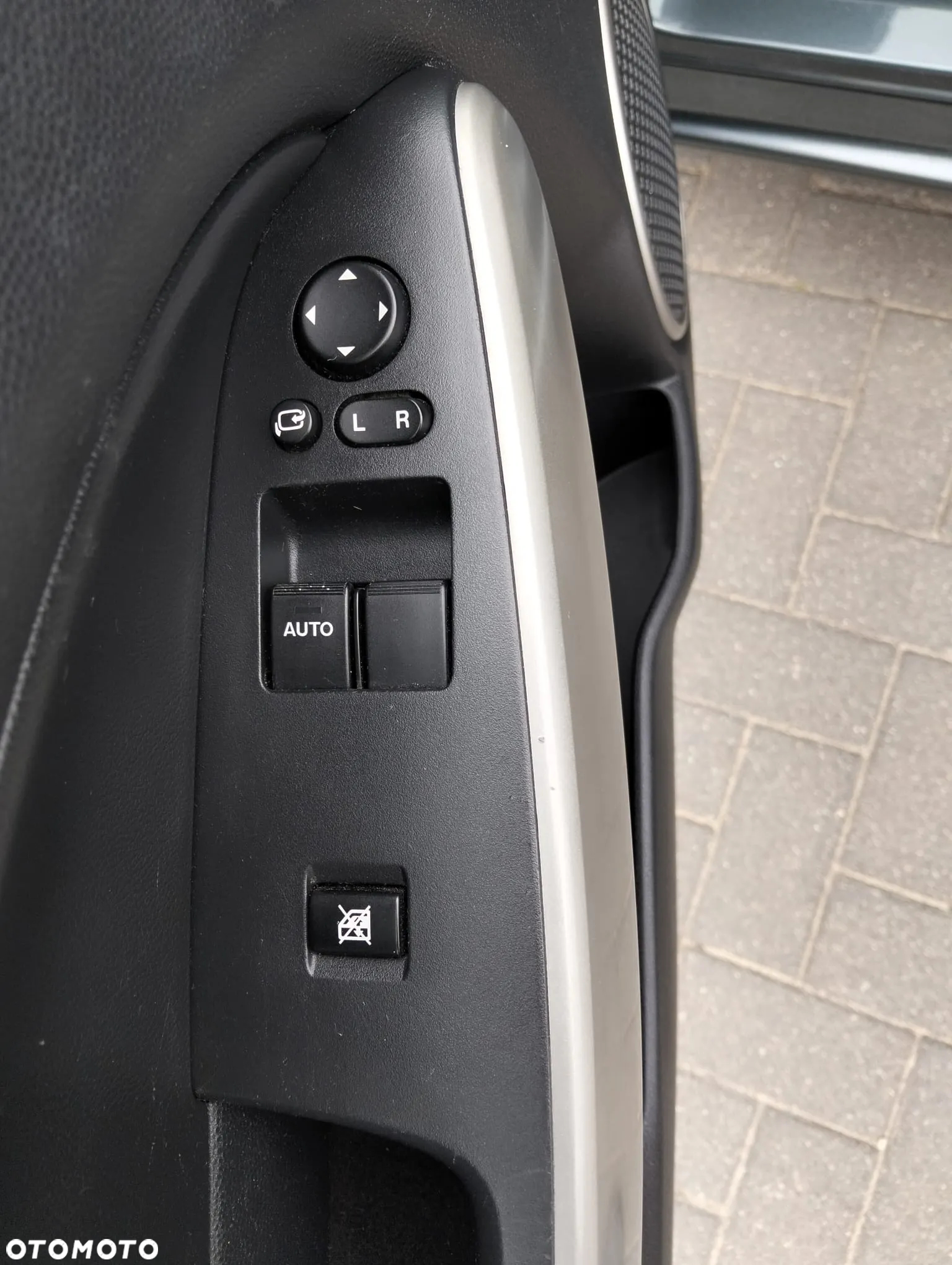 Mazda 2 - 9