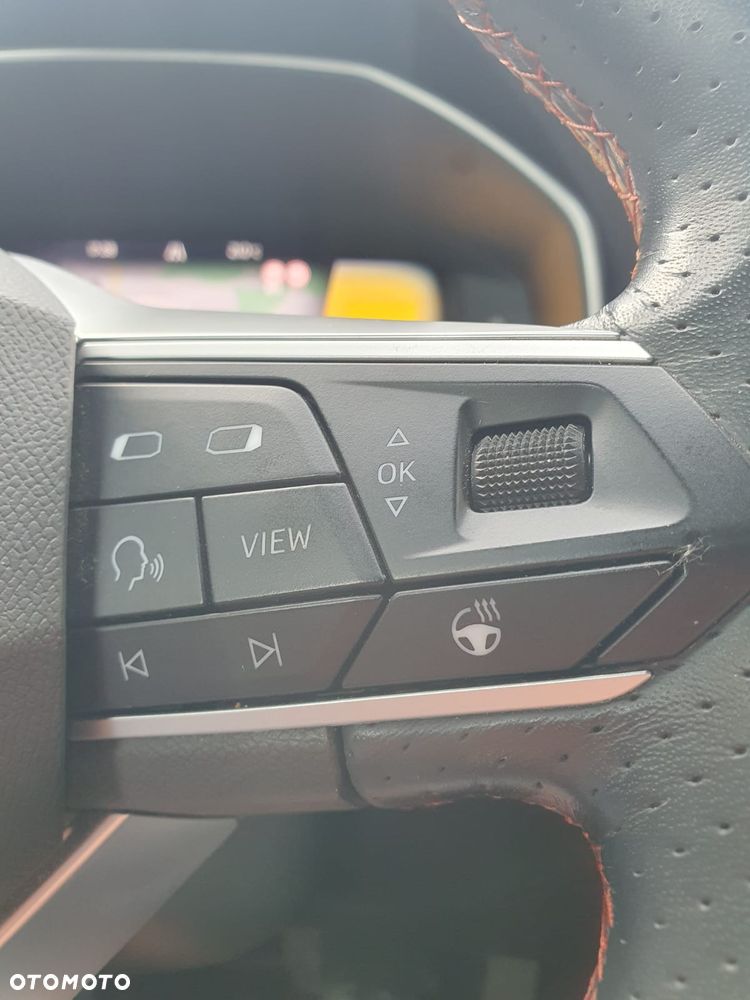Seat Leon Sportstourer 1.5 eTSI OPF DSG FR - 12