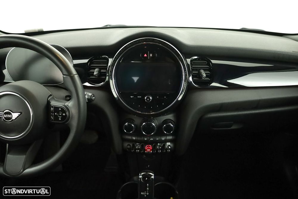 MINI 5 Portas Cooper Premium Classic Auto - 9