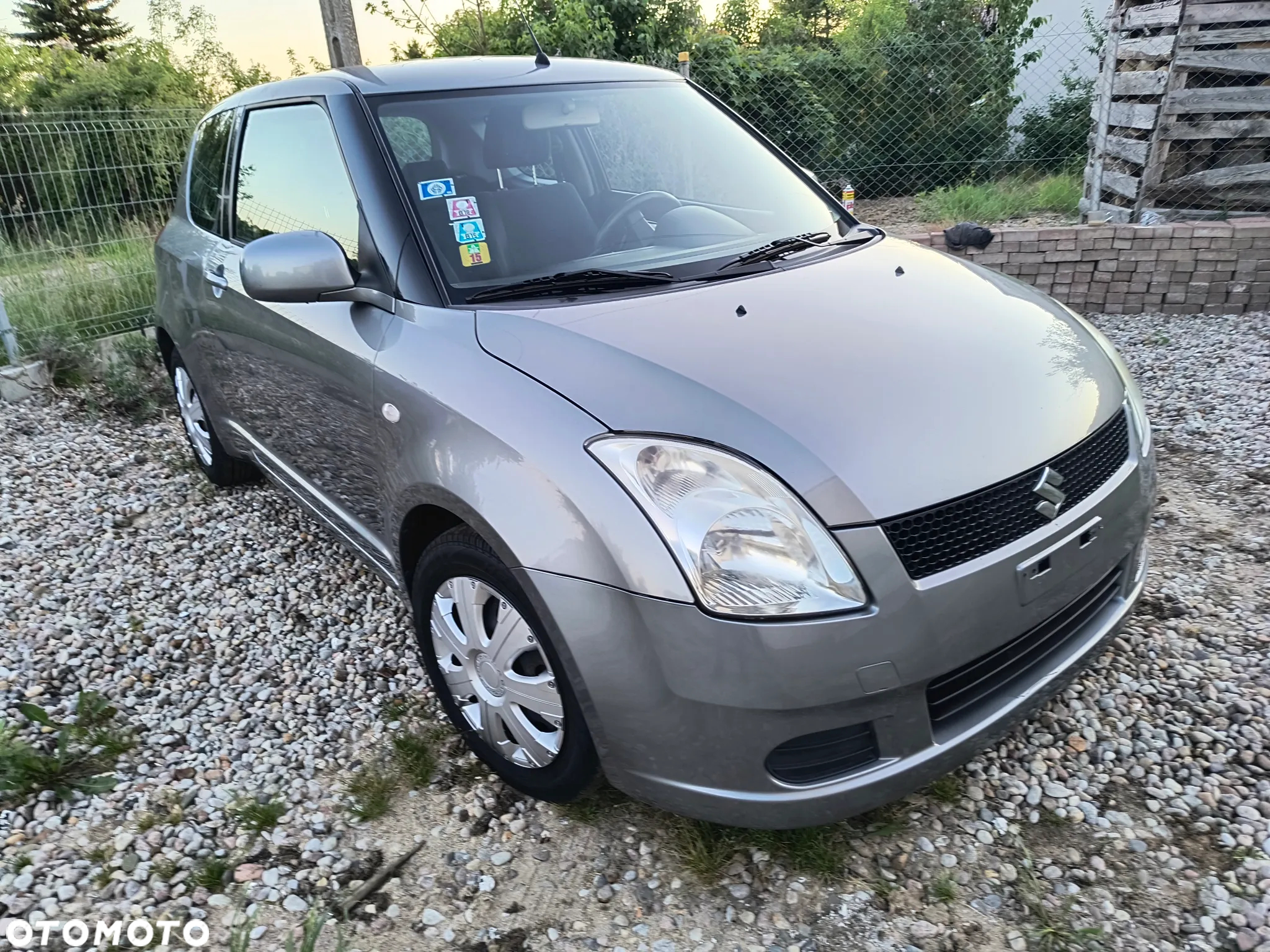 Suzuki Swift - 2