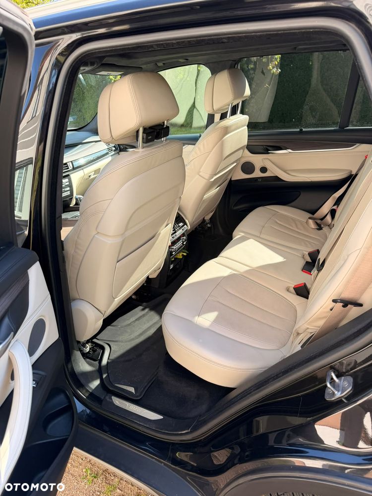 BMW X5 xDrive35i - 15