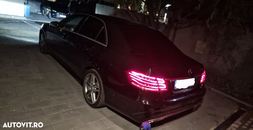 Mercedes-Benz E 220 BlueTEC 4MATIC 7G-TRONIC Edition - 2