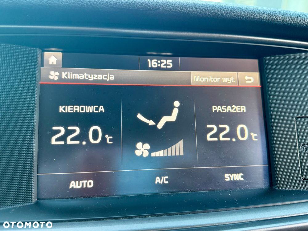 Kia Optima 1.7 CRDI XL - 22