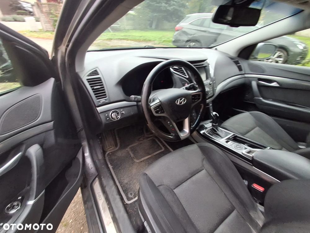 Hyundai i40 i40cw 1.7 CRDi Automatik Premium - 22