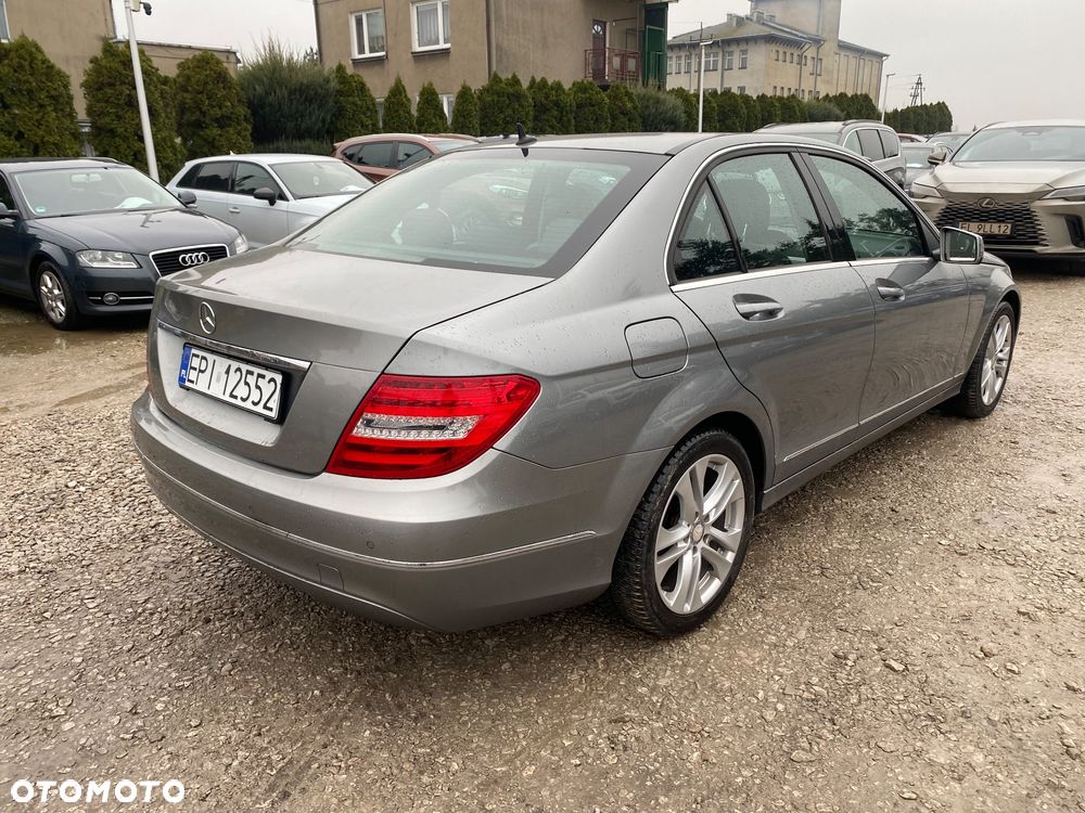 Mercedes-Benz Klasa C 180 (BlueEFFICIENCY) Avantgarde - 39