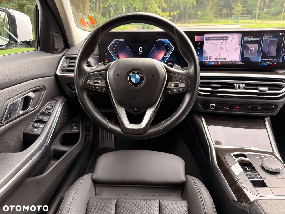 BMW Seria 3 320d xDrive MHEV Luxury Line - 8