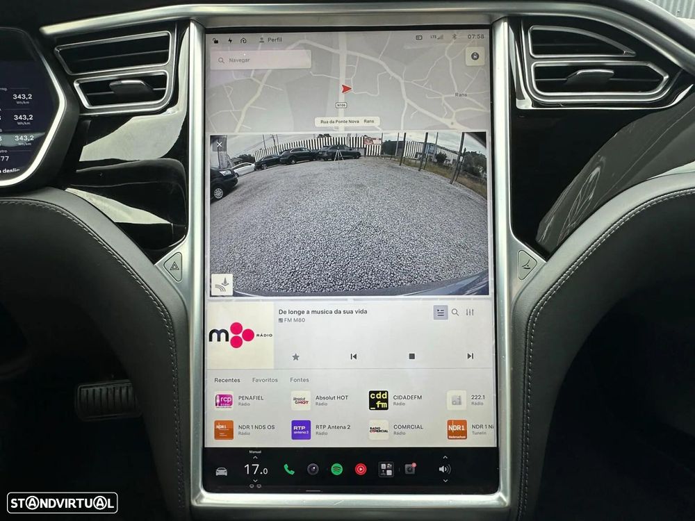 Tesla Model S Performance - 14