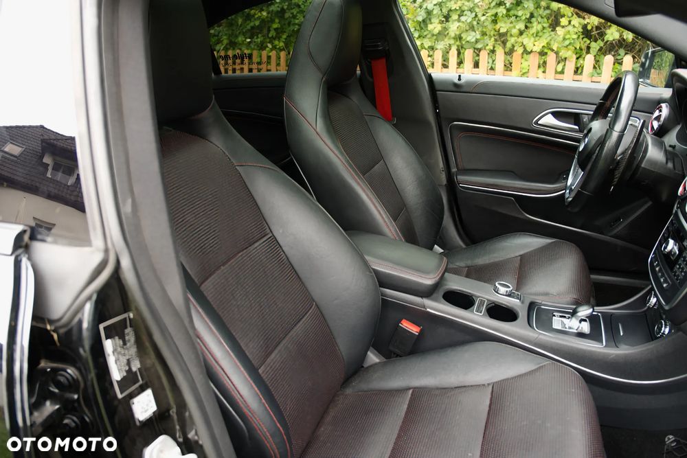 Mercedes-Benz CLA - 28