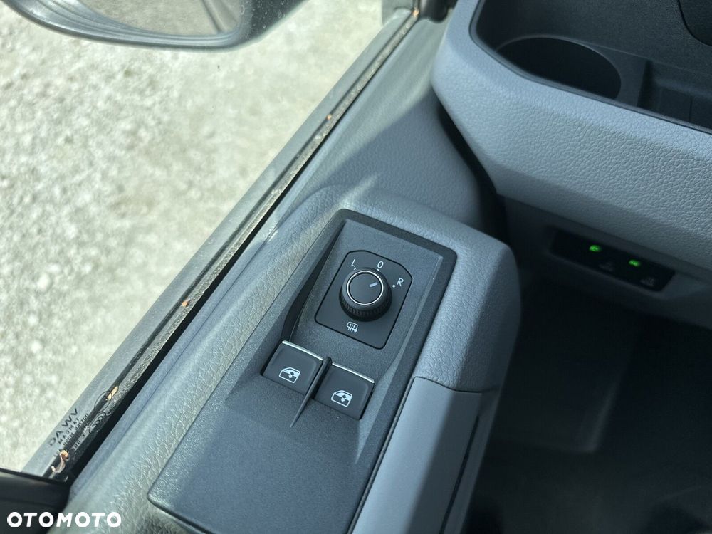 Volkswagen Crafter - 16
