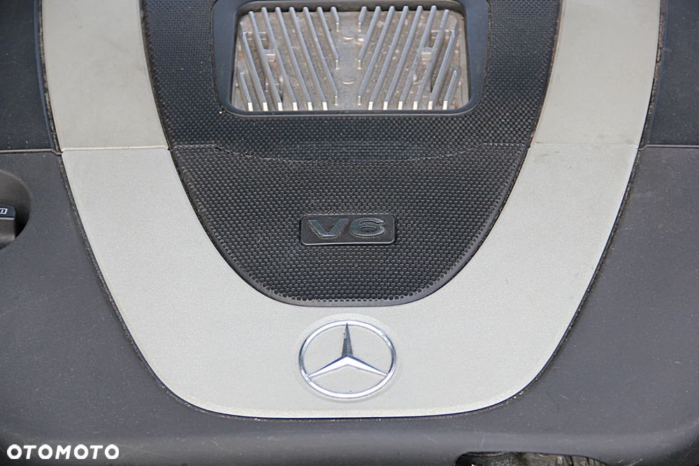 Mercedes-Benz Klasa C 300 7G-TRONIC SPORT EDITION - 35