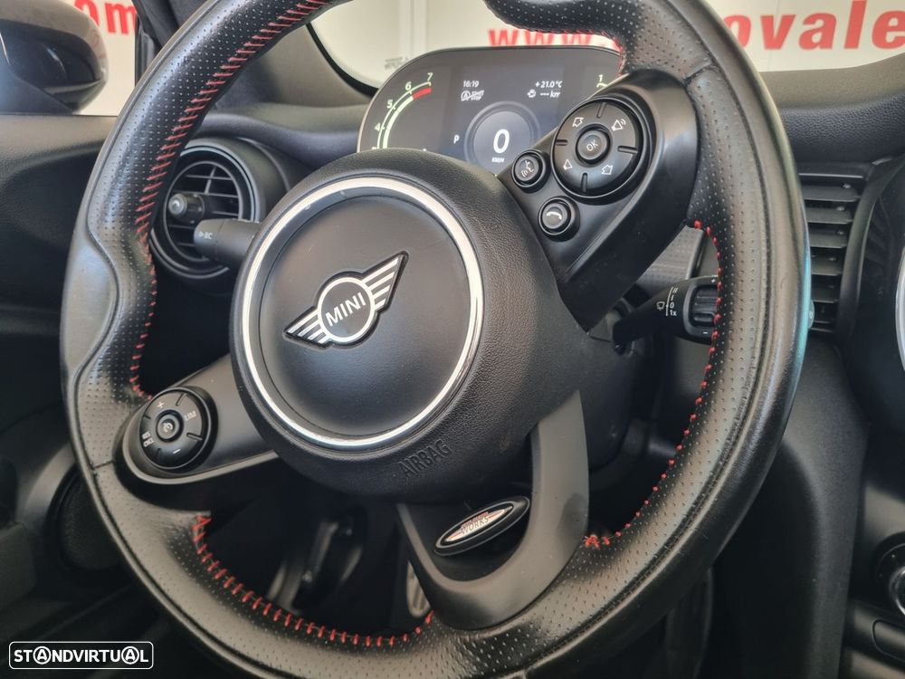 MINI Cabrio - 22