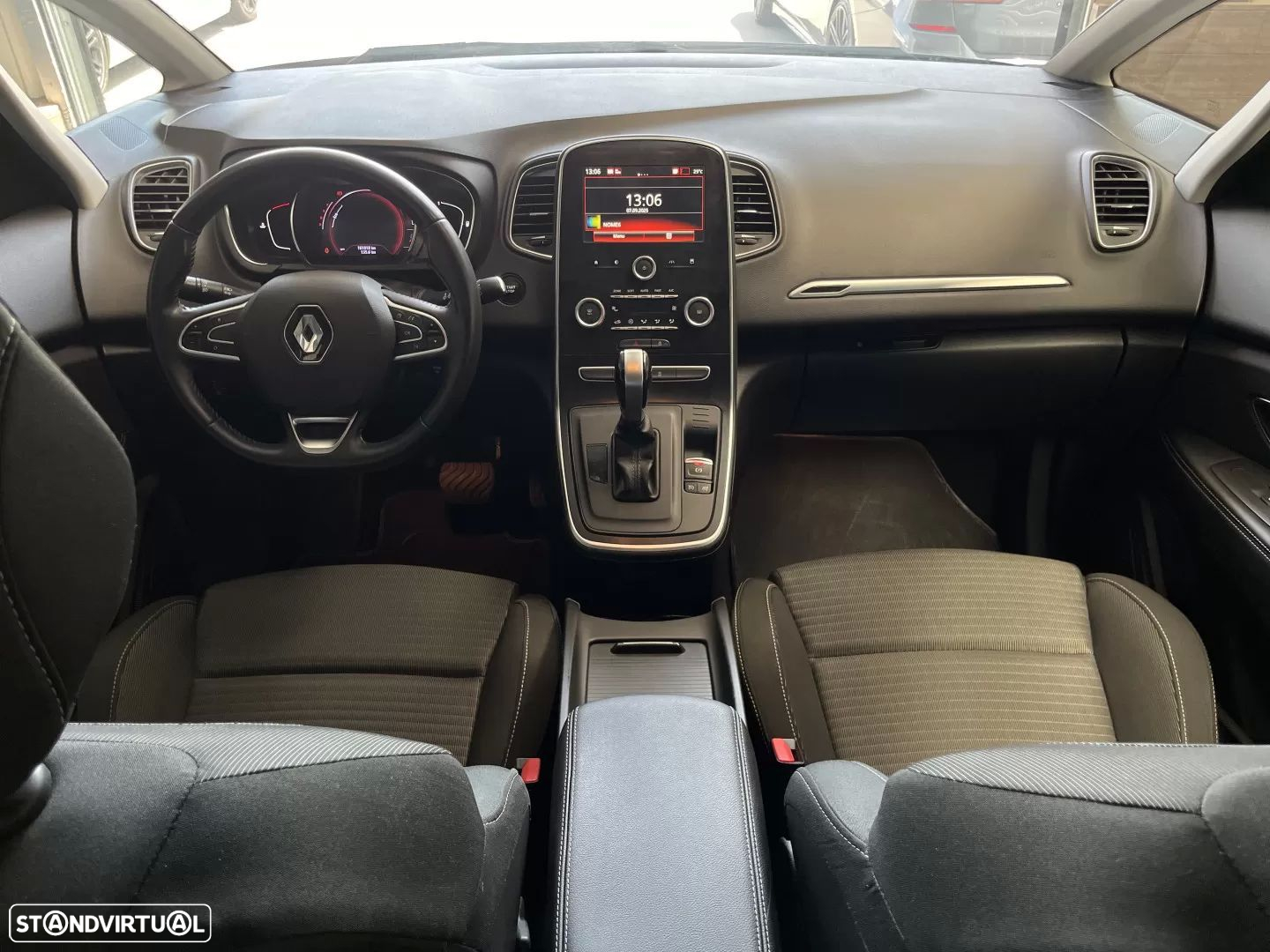 Renault Scénic ENERGY dCi 110 EDC LIMITED - 18