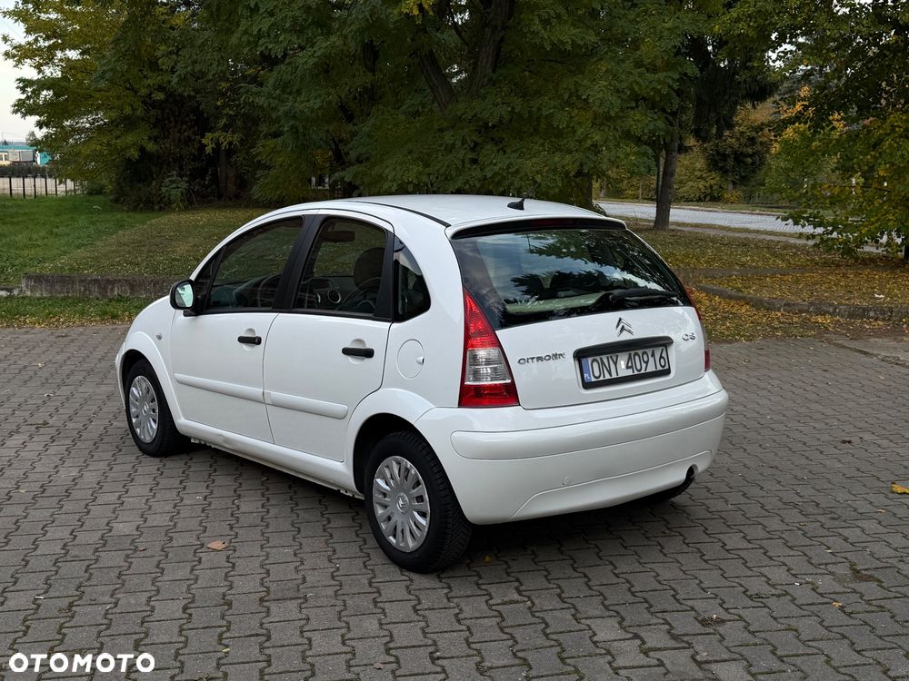 Citroen C3 2010 photo 2