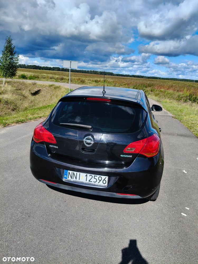 Opel Astra 1.4 ecoFLEX - 2