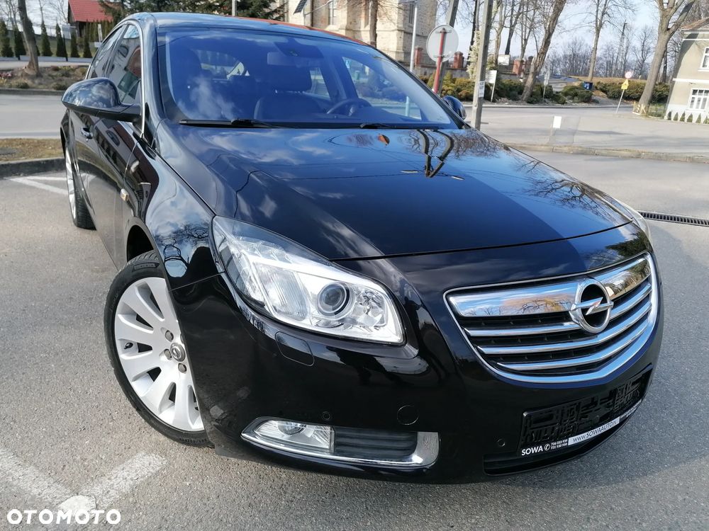 Opel Insignia 1.8 Cosmo - 1