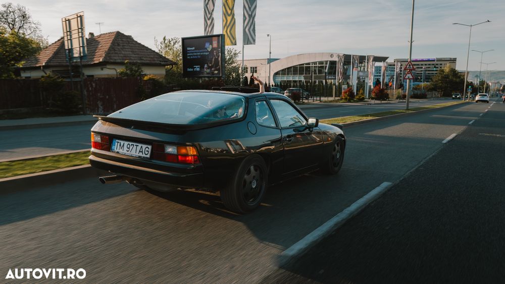 Porsche 924 1988 photo 5