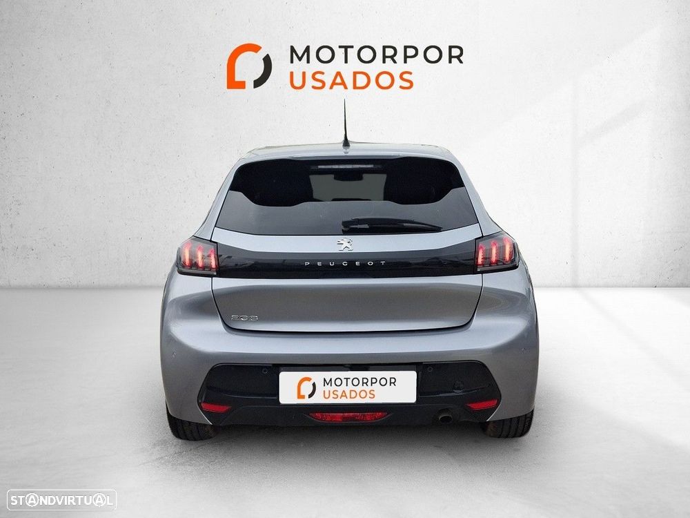 Peugeot 208 1.2 PureTech Allure EAT8 - 4