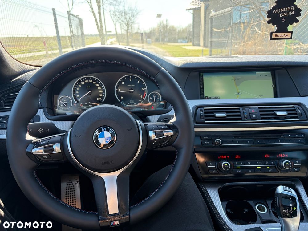 BMW Seria 5 520d xDrive - 18