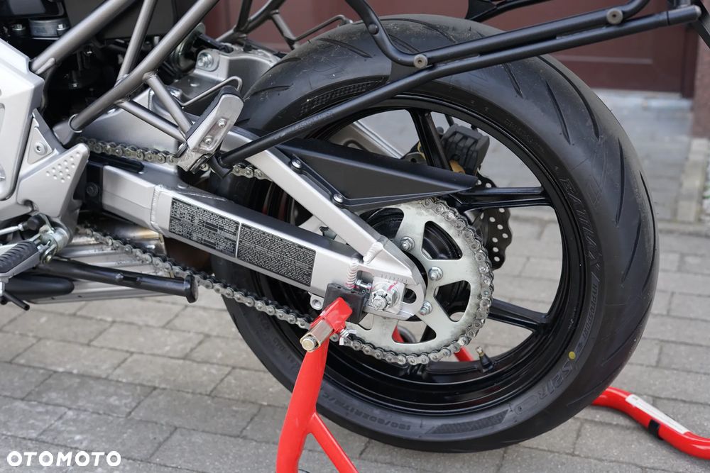 Kawasaki Versys 650 - 26