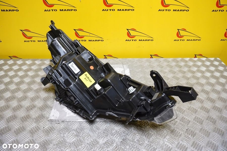 TOYOTA COROLLA CROSS 2022- REFLEKTOR LAMPA BASE FULL LED LEWA USA - 13