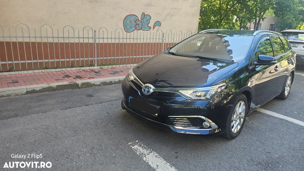 Toyota Auris - 4