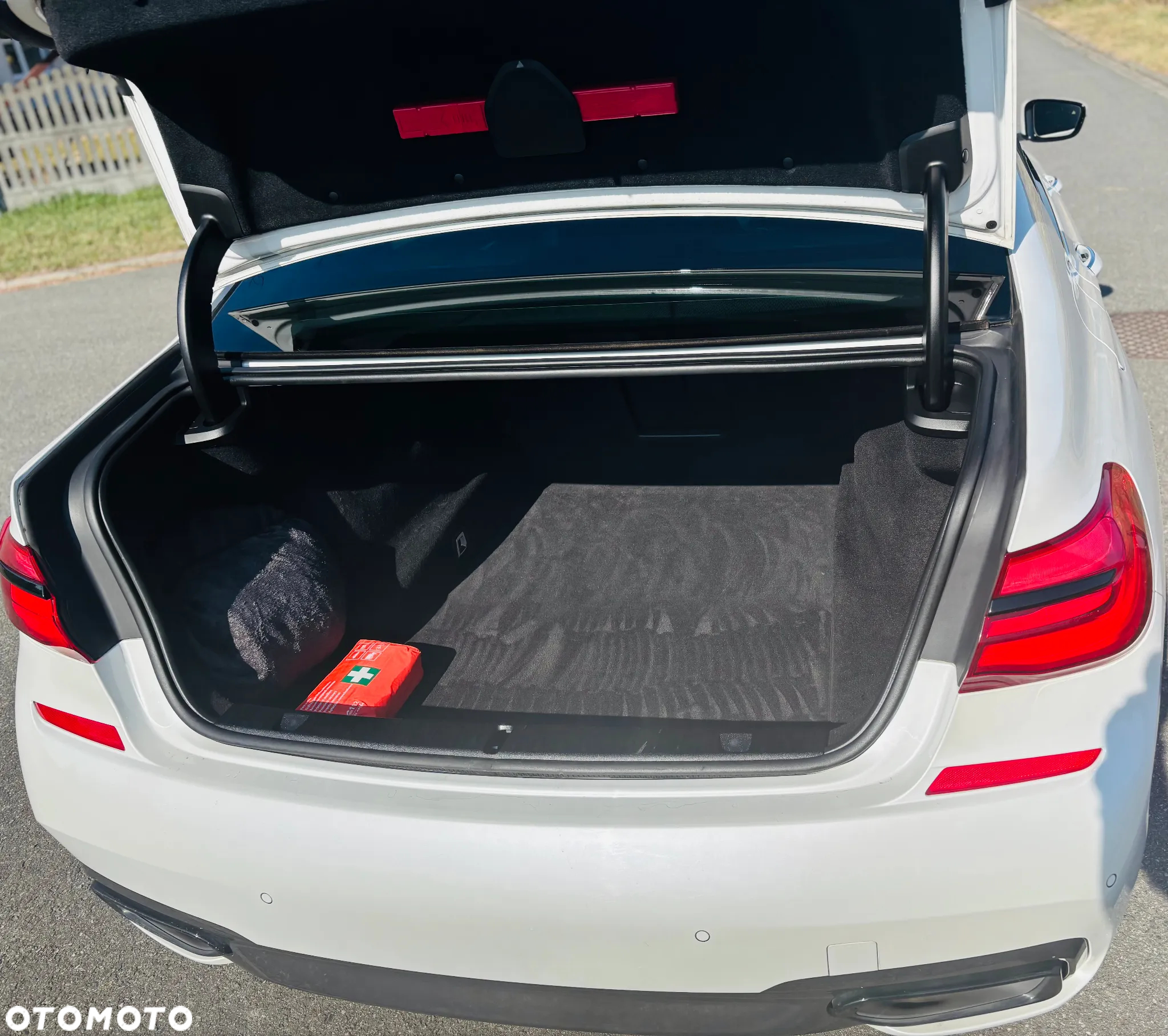BMW Seria 7 750d xDrive - 18