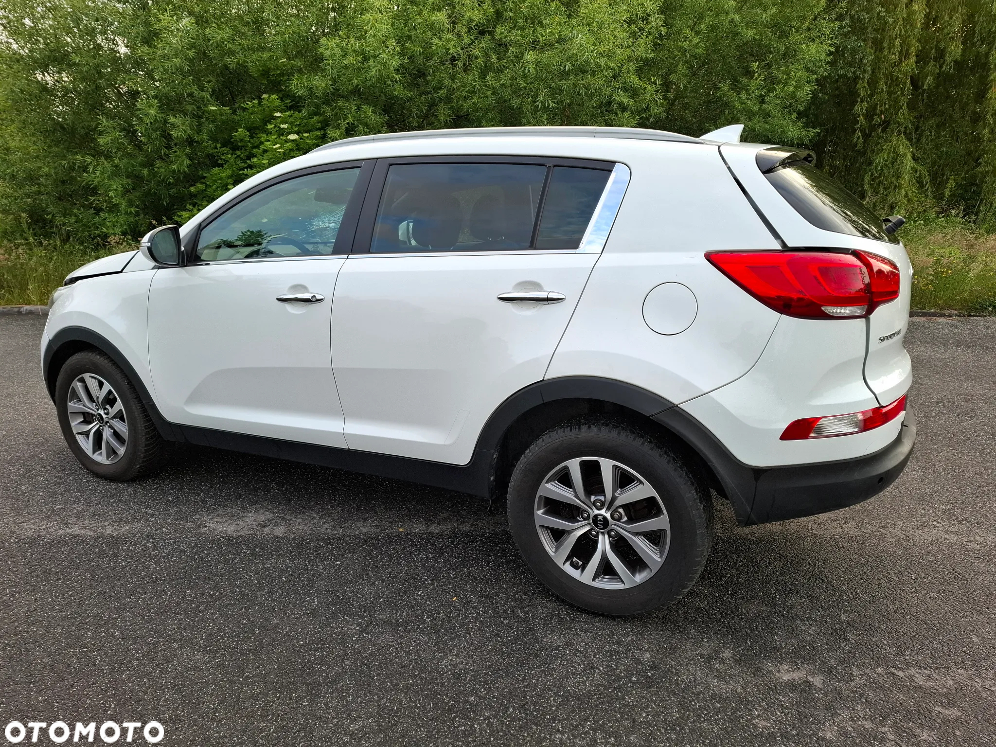 Kia Sportage 1.7 CRDI 2WD Dream-Team Edition - 3