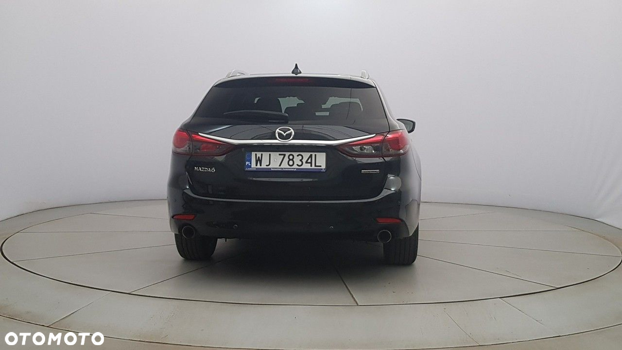 Mazda 6 - 6