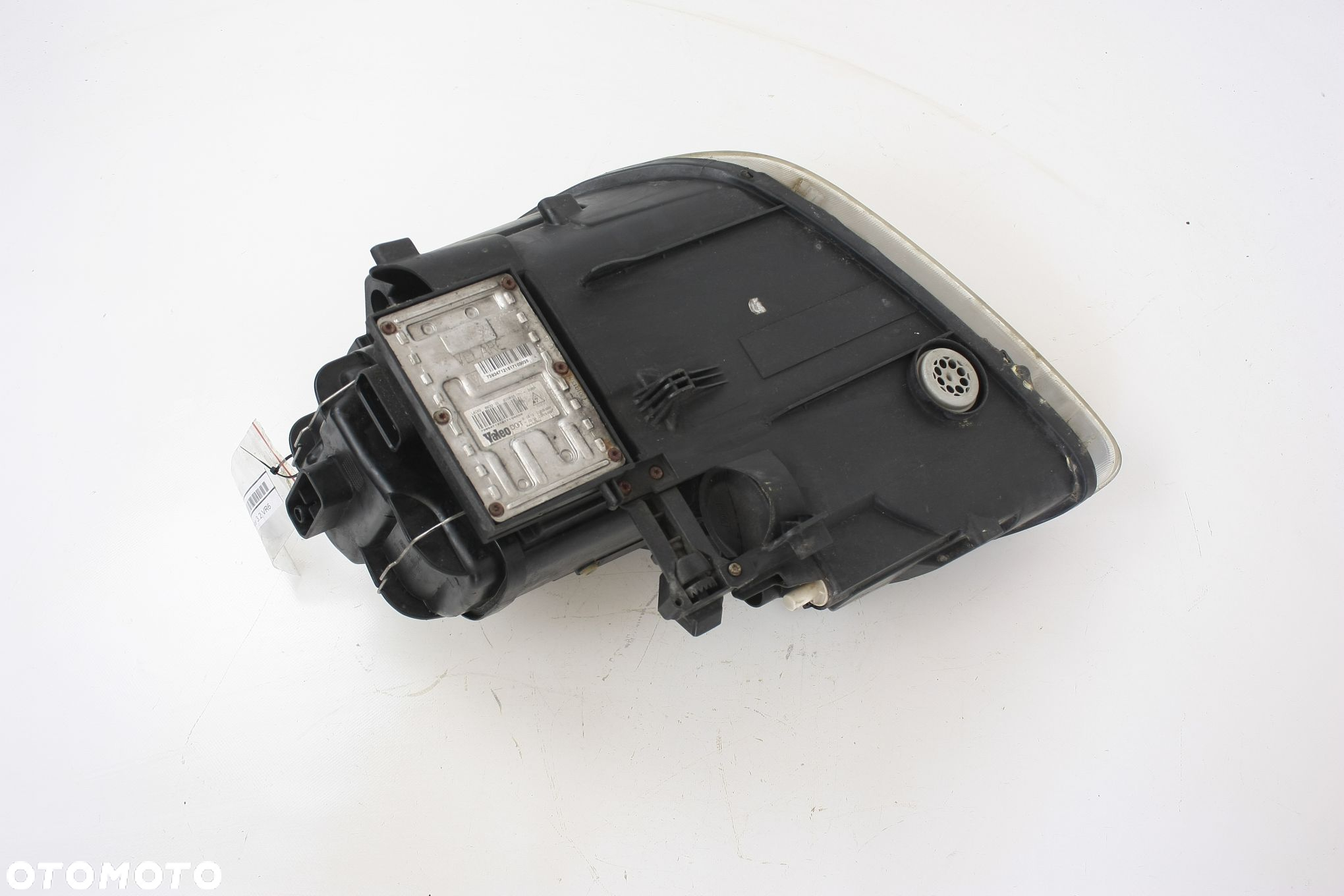 LAMPA PRZEDNIA PRAWA Porsche Cayenne 3.2 VR6 02-10 - 2