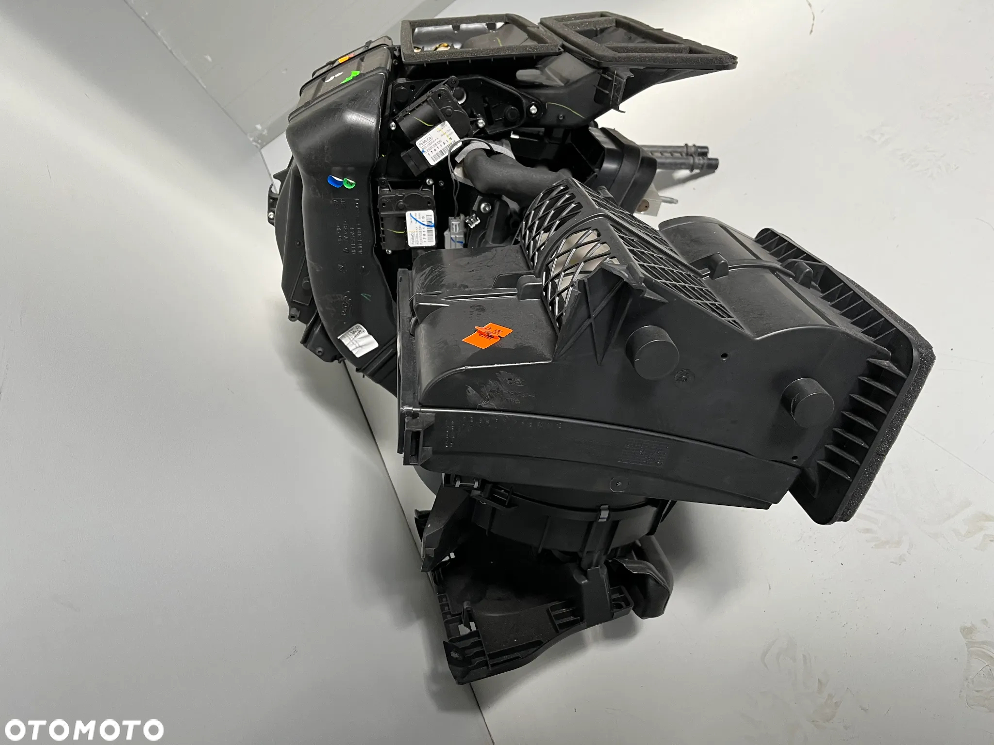 Nagrzewnica ford transit CUSTOM  2.0 18 rok - 4