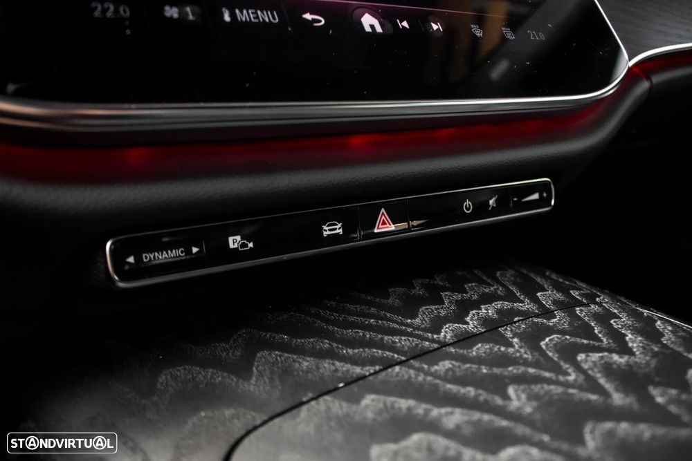 Mercedes-Benz E 220 d AMG Line - 24