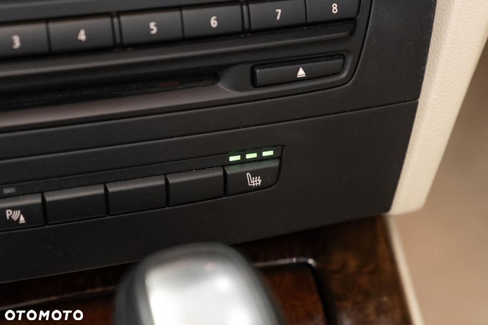 BMW Seria 3 - 25