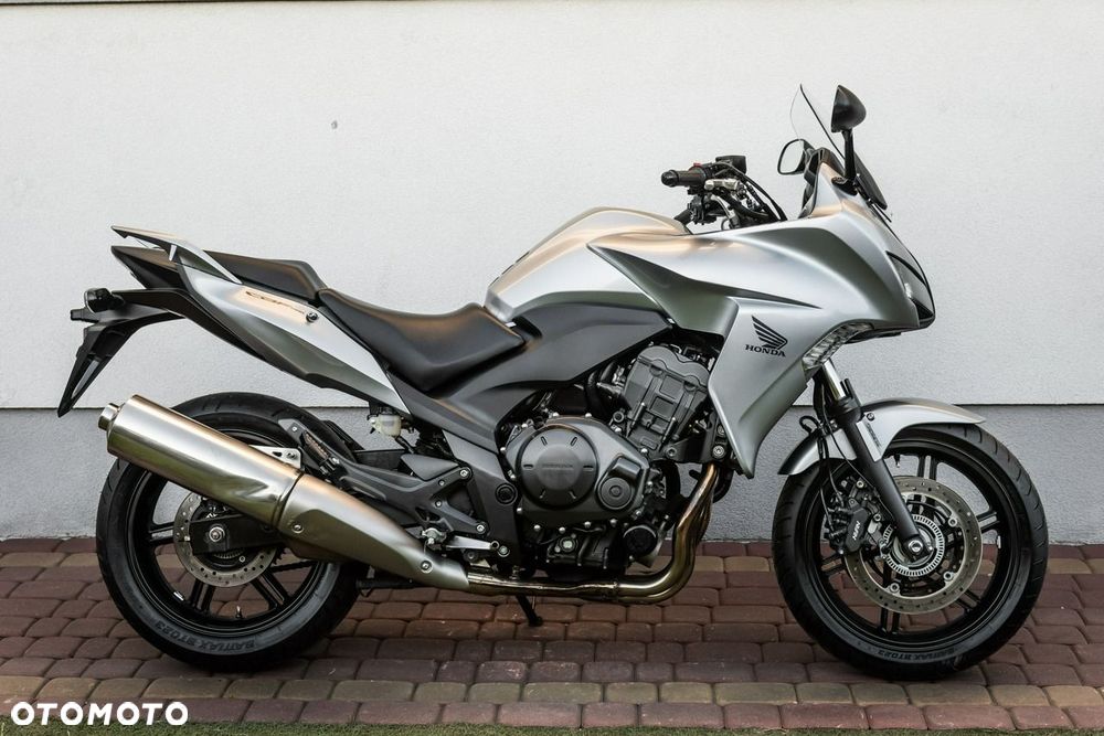 Honda CBF - 2