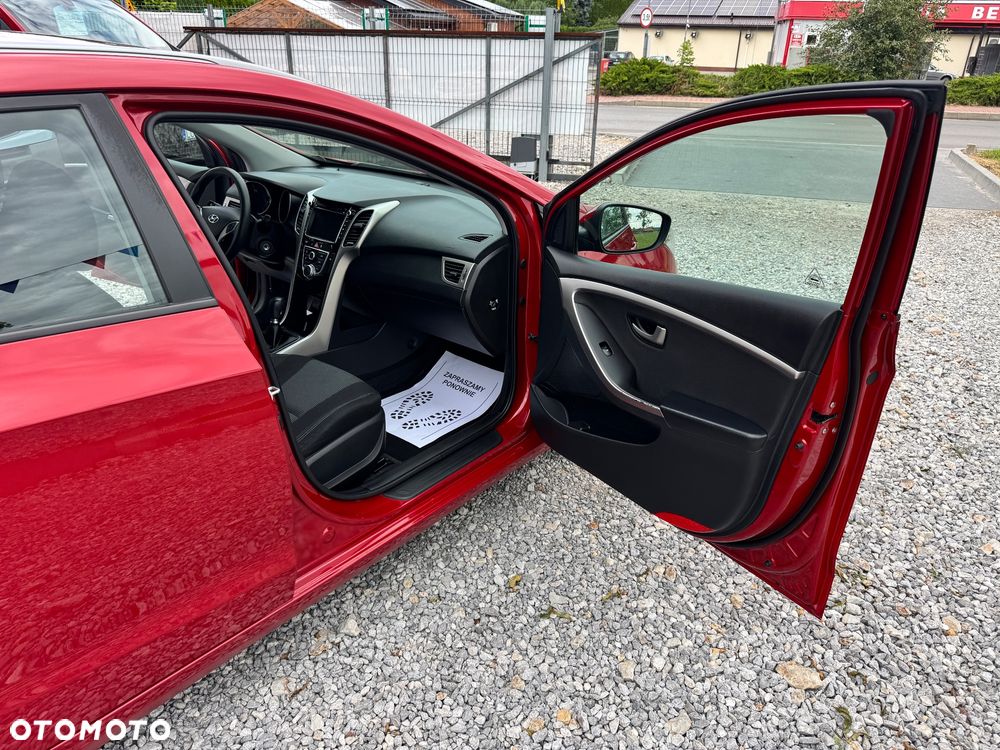 Hyundai i30 - 23