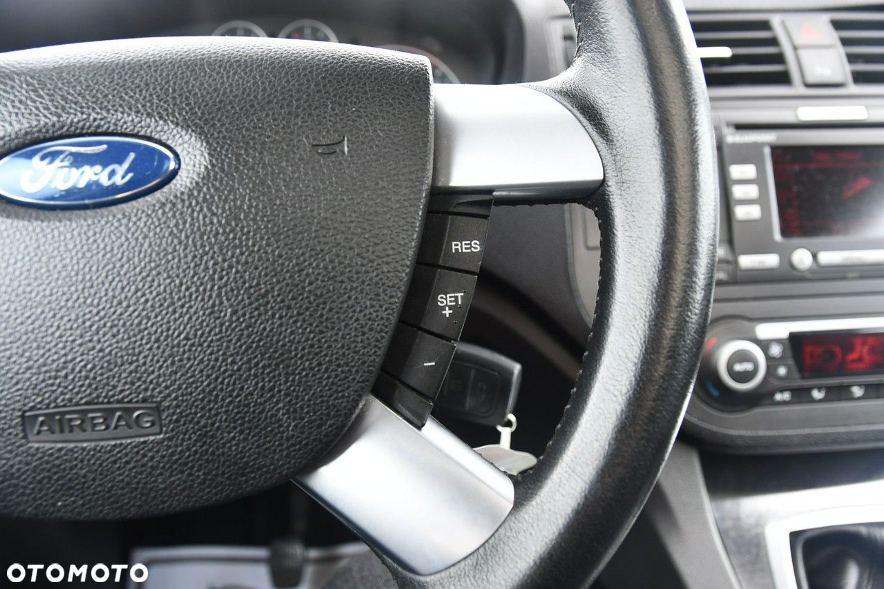 Ford Focus C-Max - 31