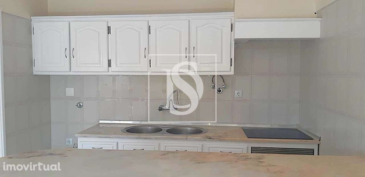 Apartamento T1 c/ garagem junto à praia de Magoito, Sintra - Grande imagem: 3/22