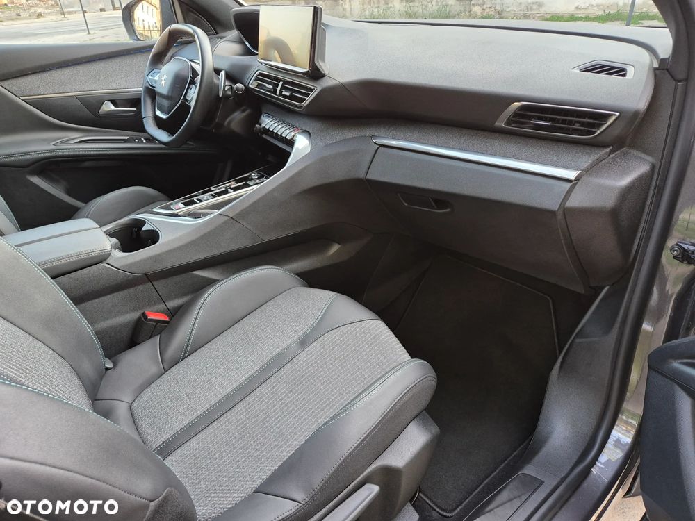 Peugeot 3008 PureTech 130 Stop & Start GPF EAT8 Allure - 14