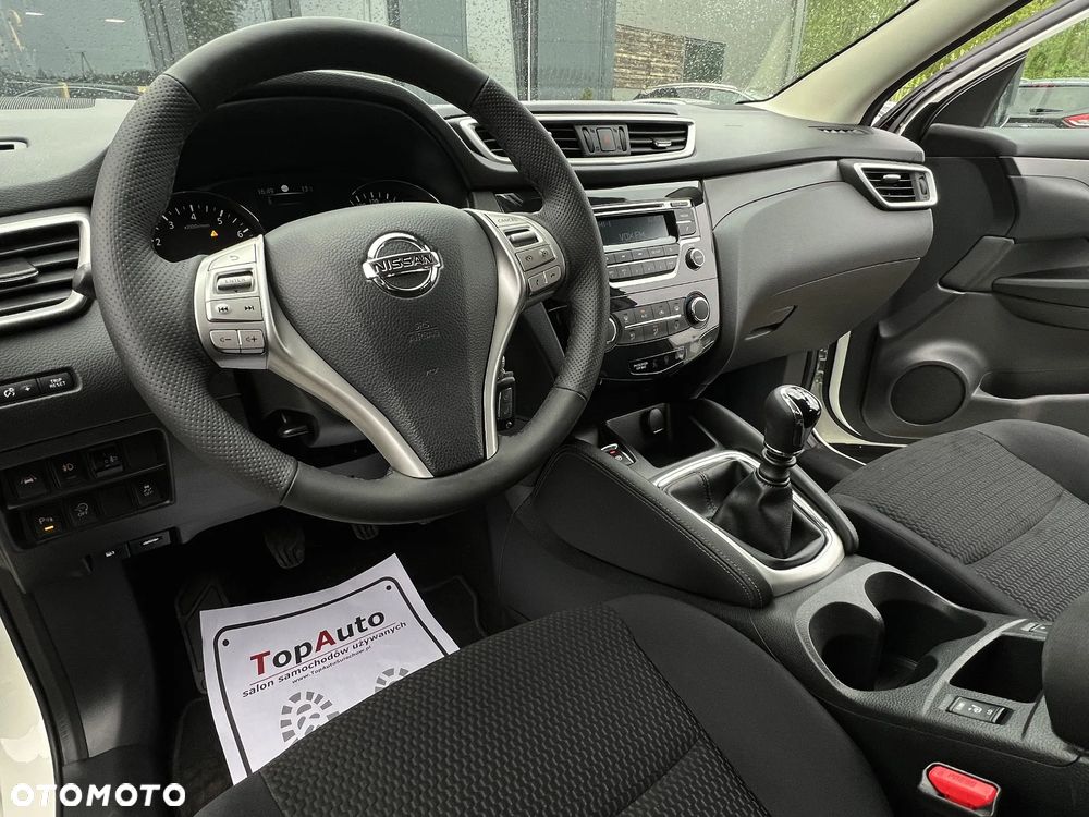 Nissan Qashqai 1.2 DIG-T N-Connecta EU6 - 22