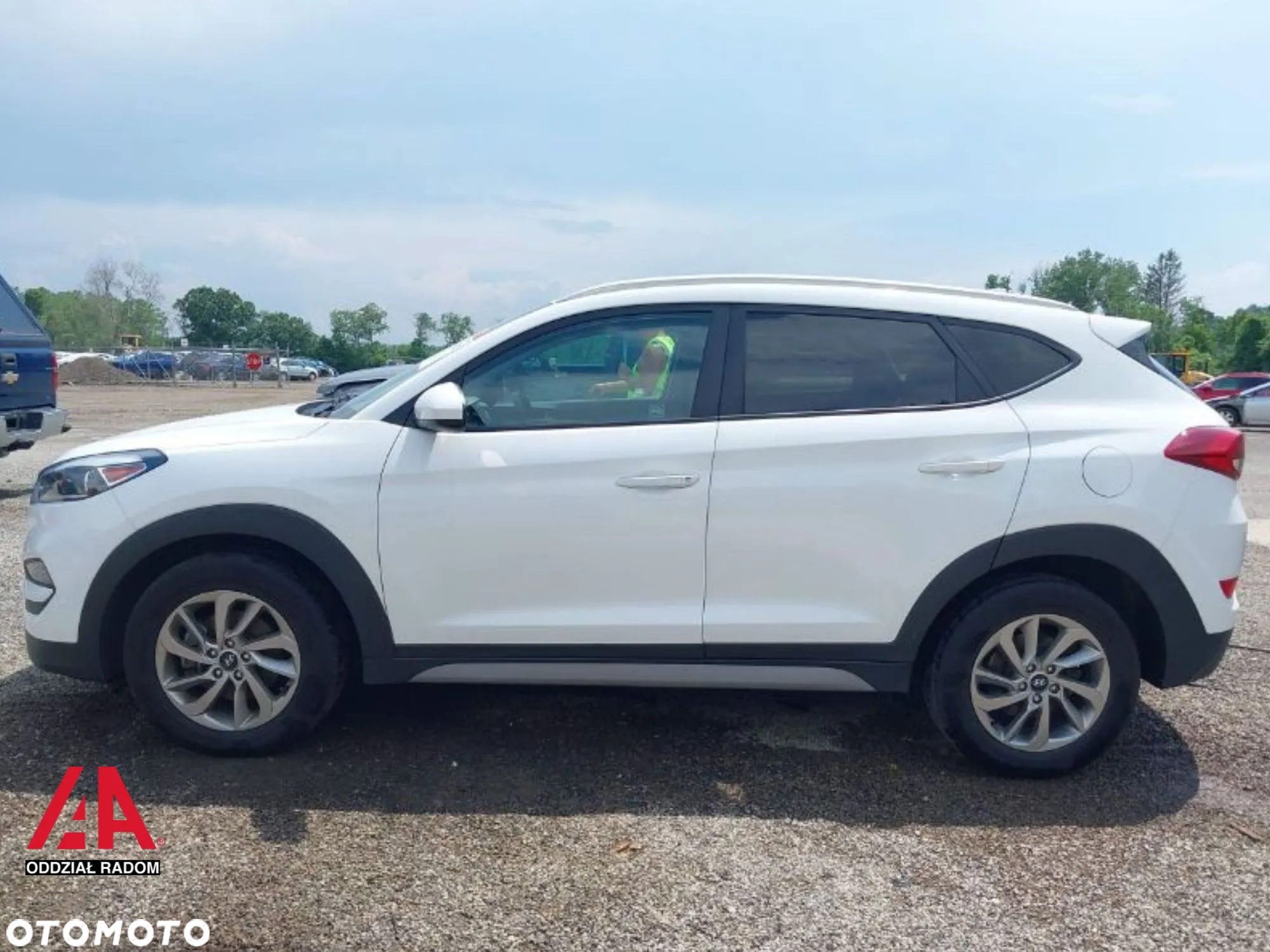 Hyundai Tucson - 12