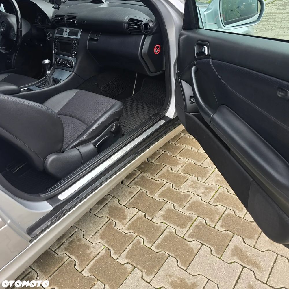 Mercedes-Benz CLC - 13