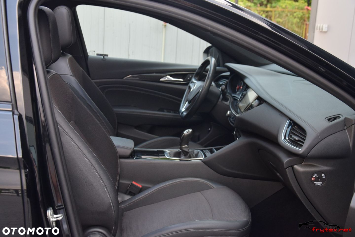 Opel Insignia - 23