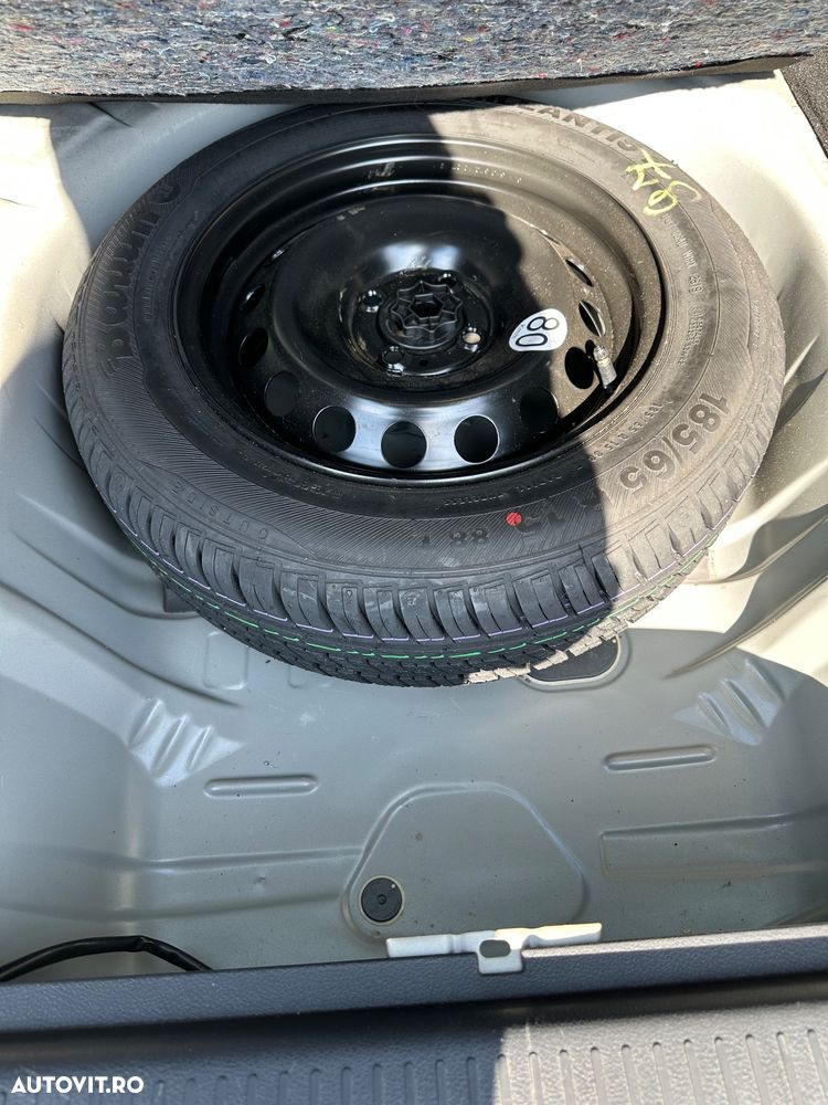 Dacia Logan Stepway 0.9 TCe - 3