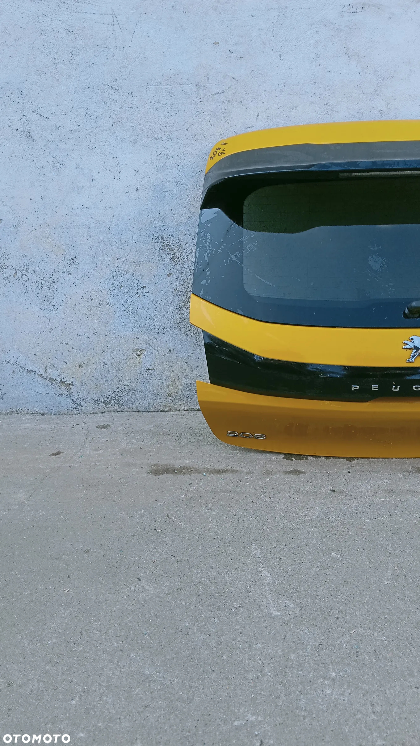 PEUGEOT 208 II GT-  KLAPA TYLNA TYŁ BAGAŻNIKA - 2