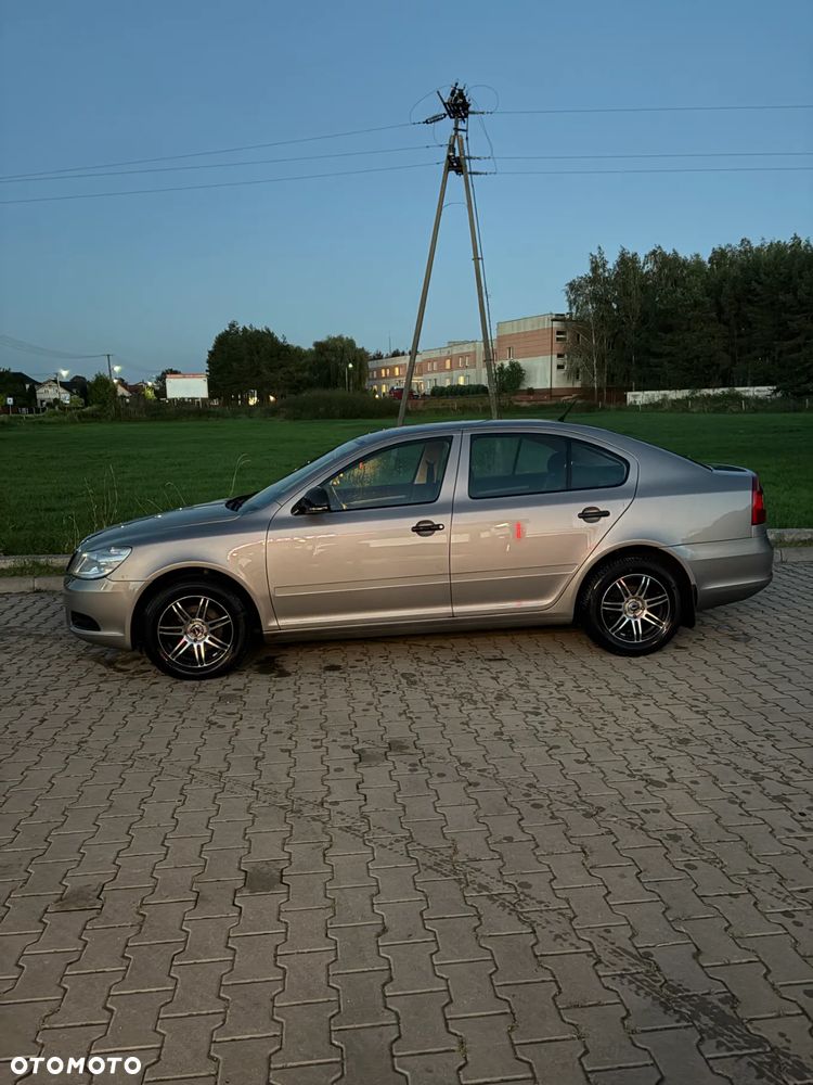 Skoda Octavia - 2