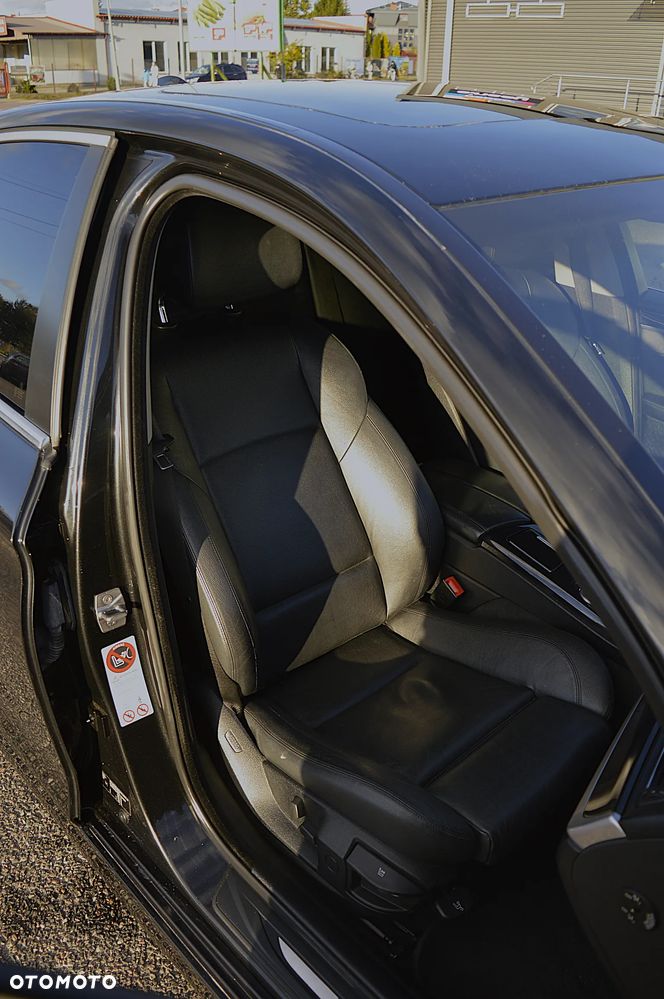 BMW Seria 5 - 10